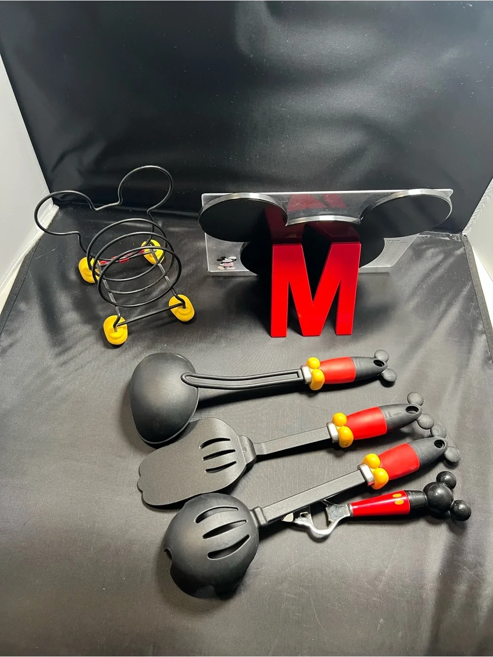 Disney Mickey Mouse Kitchen Utensil & Accessory Set